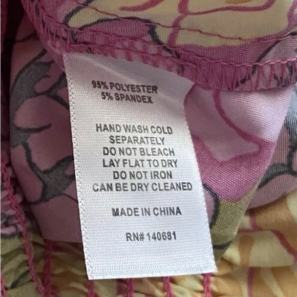 Unique Vintage Breezy Babe Smocked Top Tank Straps Pink Multi New - Picture 8 of 12